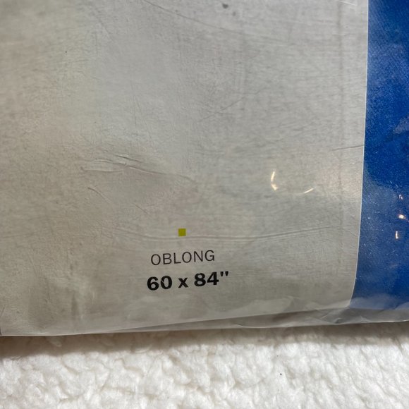 Linens n Things Zippered Vinyl Reusable Tablecloth Oblong 60x84” Watermelon - Picture 3 of 6